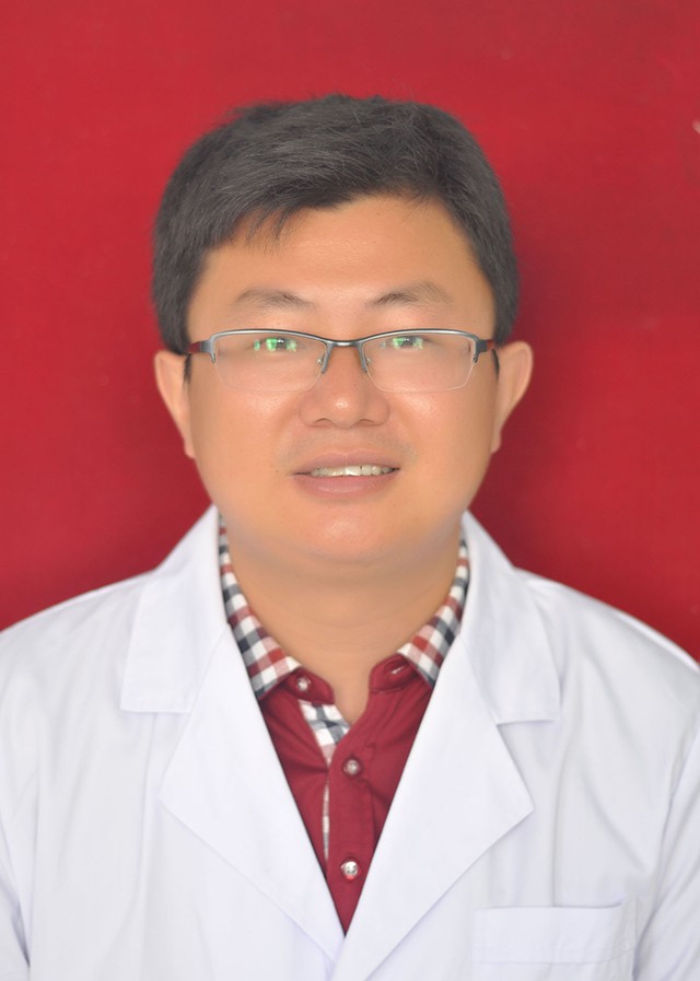 周振明